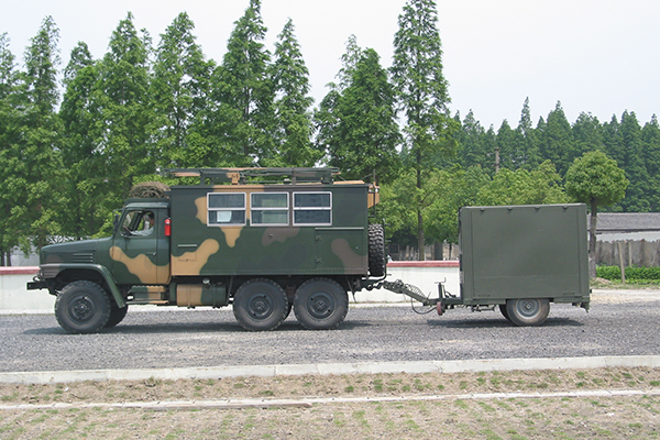 单轴惯性制动挂车